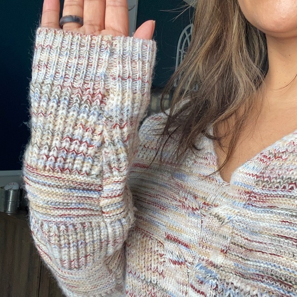 American Rag Sweater - Picture 3 of 5